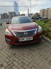 Nissan Teana 2015 Red for sale