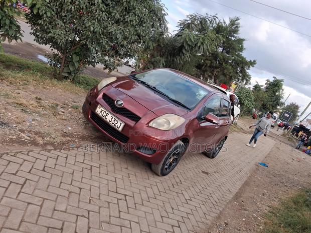 Toyota Vitz 2008 Maroon