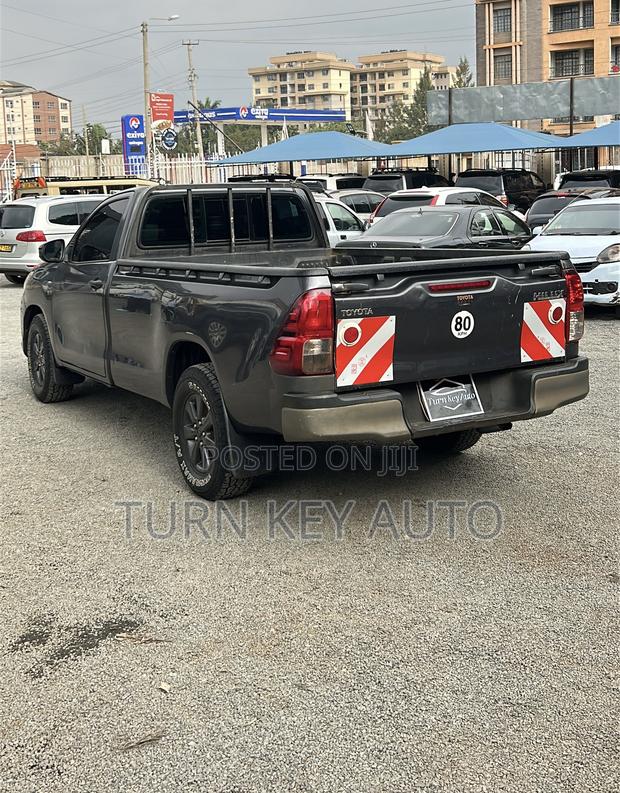 Toyota Hilux Revo Single Cab Deisel 2.4 RWD 2017 Gray