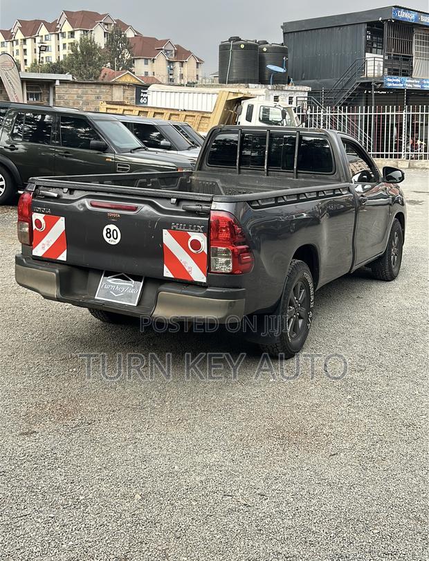 Toyota Hilux Revo Single Cab Deisel 2.4 RWD 2017 Gray