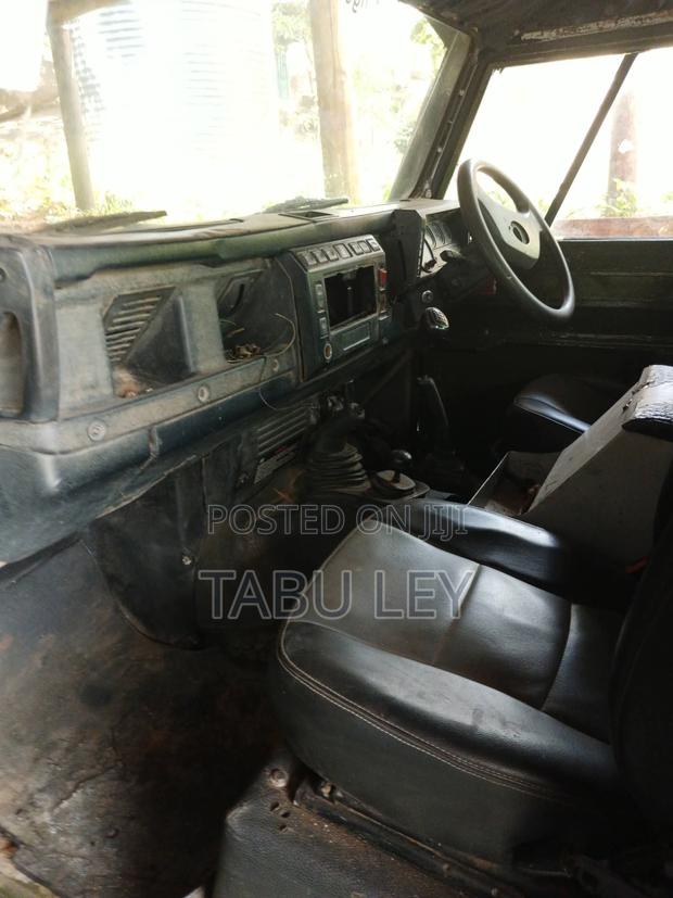 Land Rover Defender 110 2.5 TDi 2006 Green