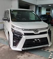 Toyota Voxy 2019 Off white for sale