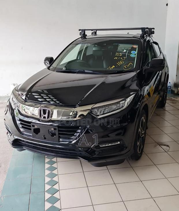 Honda Vezel 2019 Black
