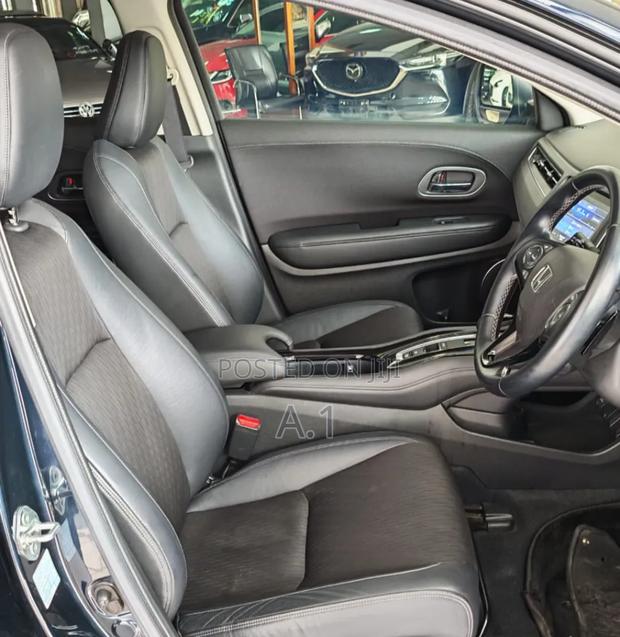Honda Vezel 2019 Blue