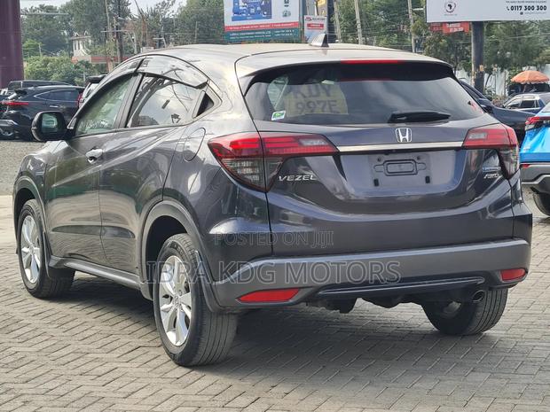 Honda Vezel 2019 Gray