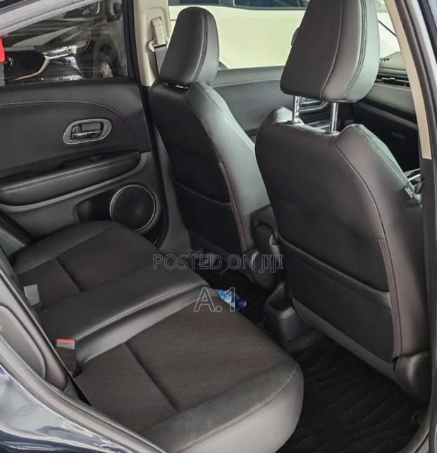 Honda Vezel 2019 Blue