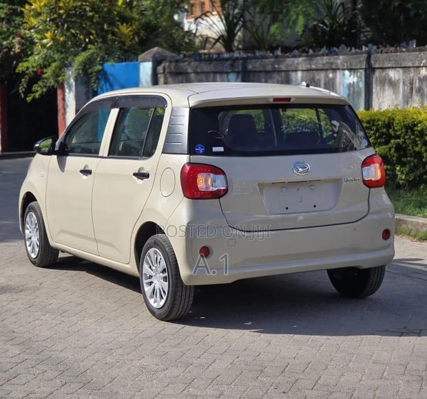 Daihatsu Boon 2019 Beige