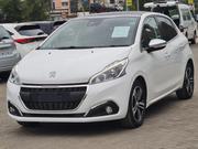 Peugeot 208 2019 White for sale