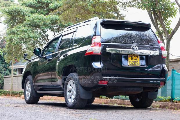 Toyota Land Cruiser Prado 2.7 i 2013 Black