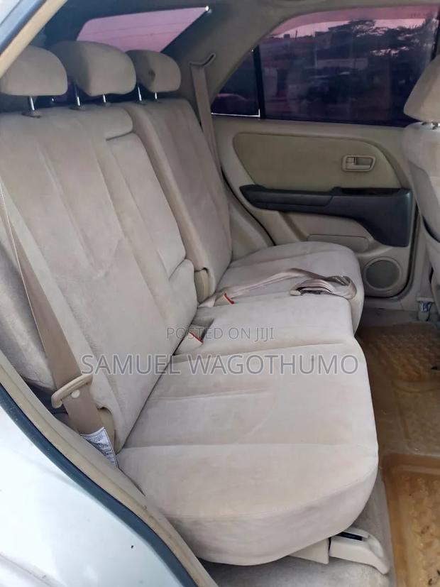Toyota Harrier 2002 Pearl