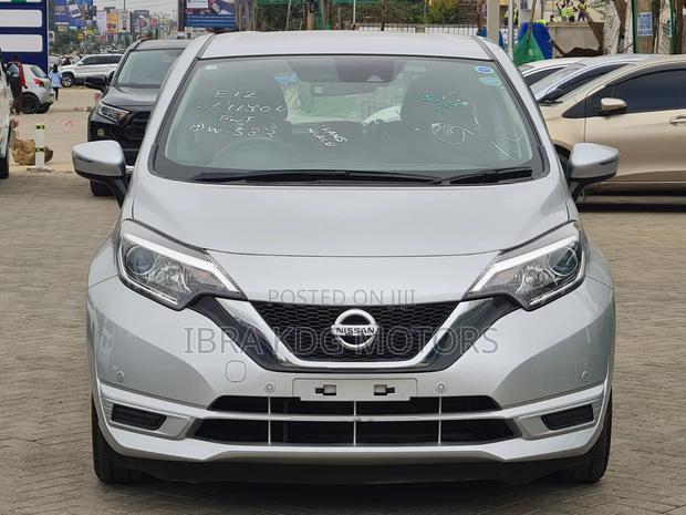Nissan Note 2019 Silver