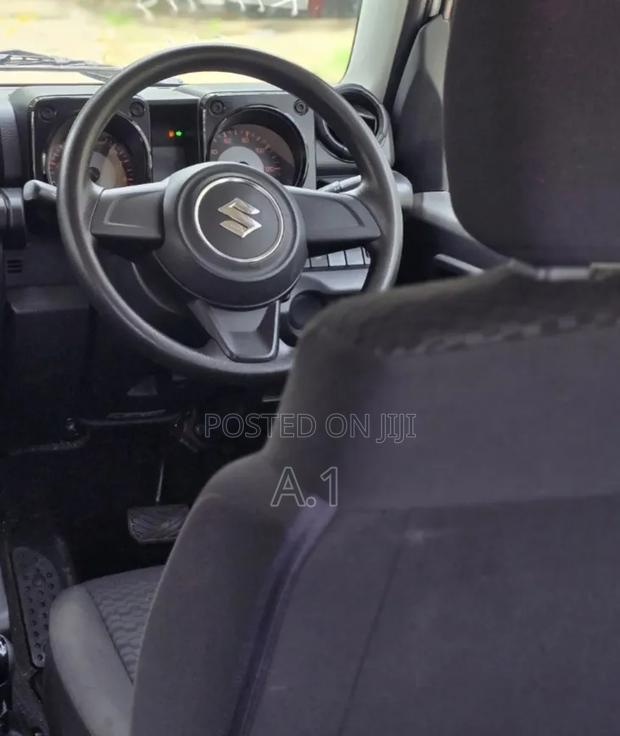 Suzuki Jimny 2019 Off white