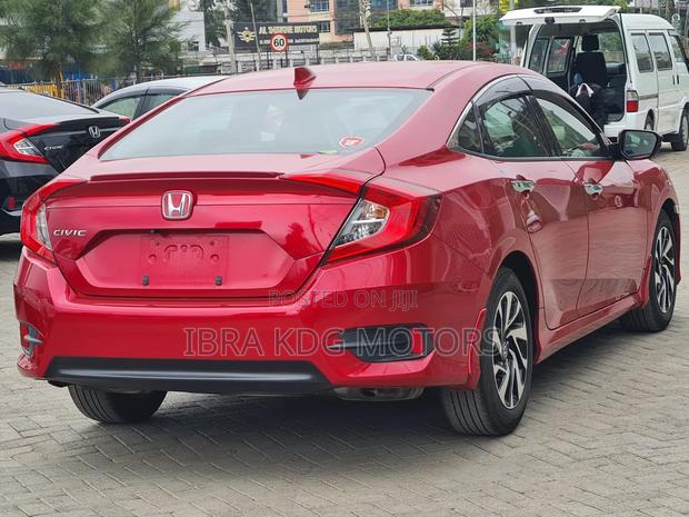 Honda Civic 2019 Red