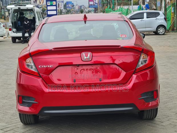 Honda Civic 2019 Red