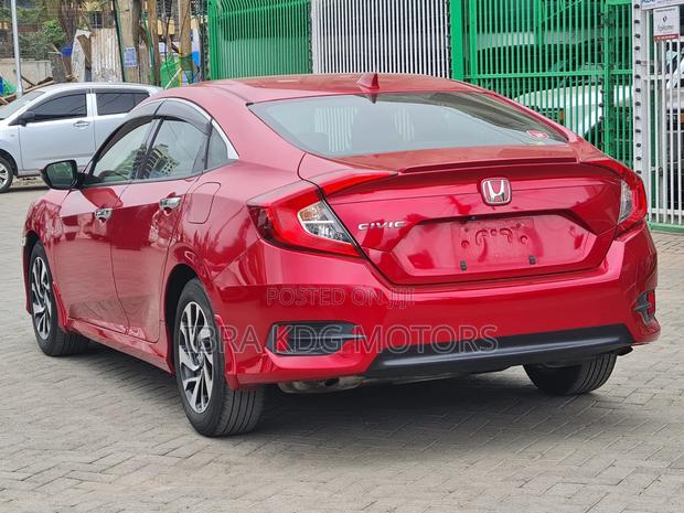 Honda Civic 2019 Red