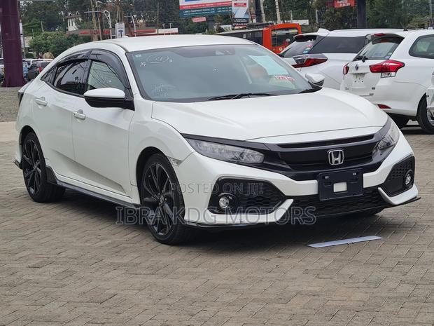 Honda Civic 2019 White