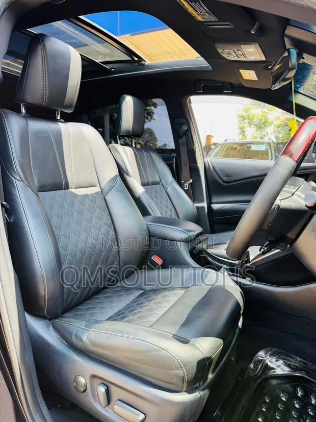 Toyota Harrier 2017 Black