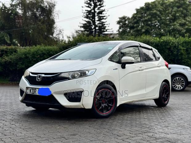 Honda Fit 2017 White