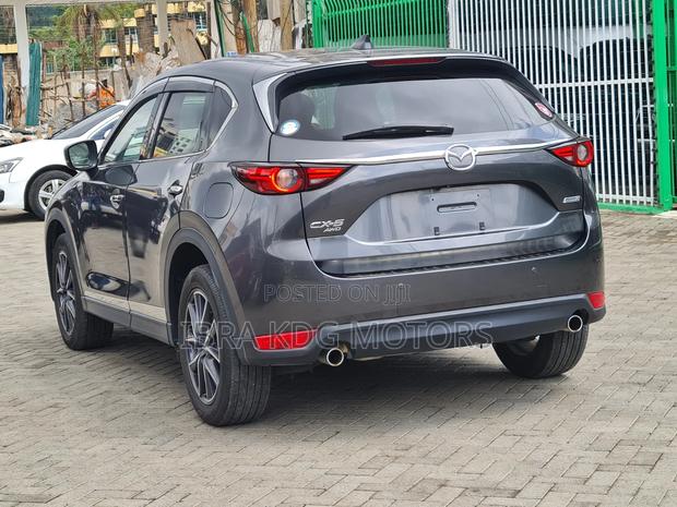 Mazda CX-5 2019 Gray