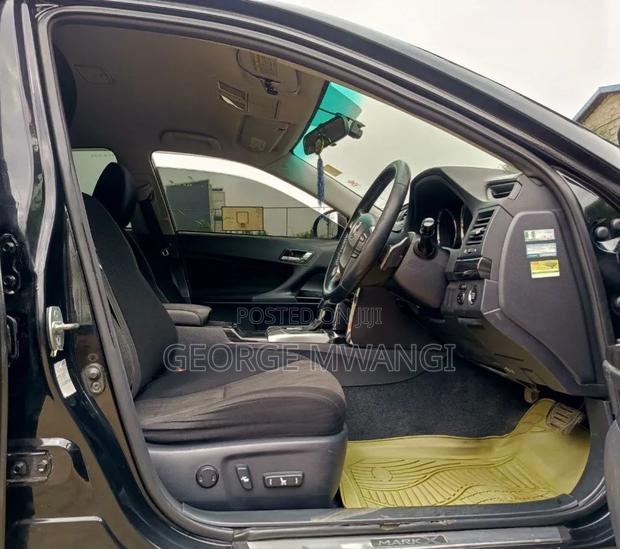 Toyota Mark X 2010 Black