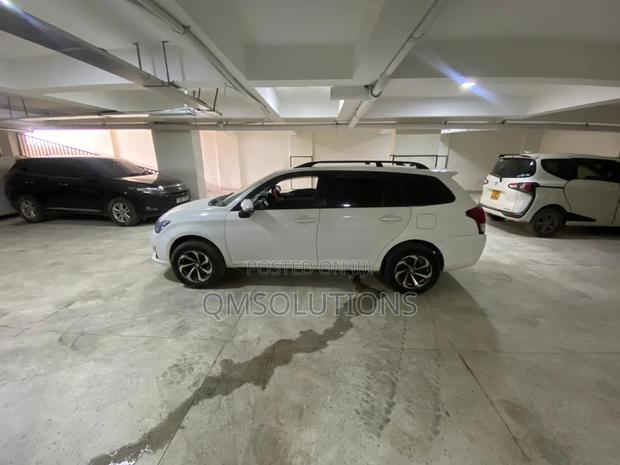 Toyota Corolla Fielder 2014 White