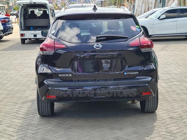 Nissan Kicks 2020 Purple