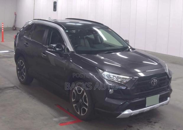 Toyota RAV4 Adventure 2021