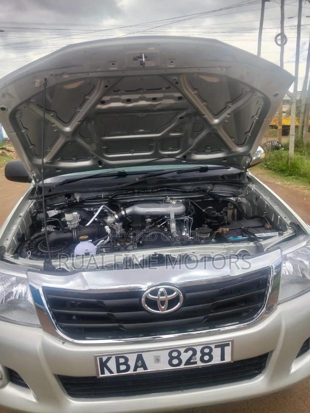 Toyota Hilux 2.5 Cab 2005 Silver