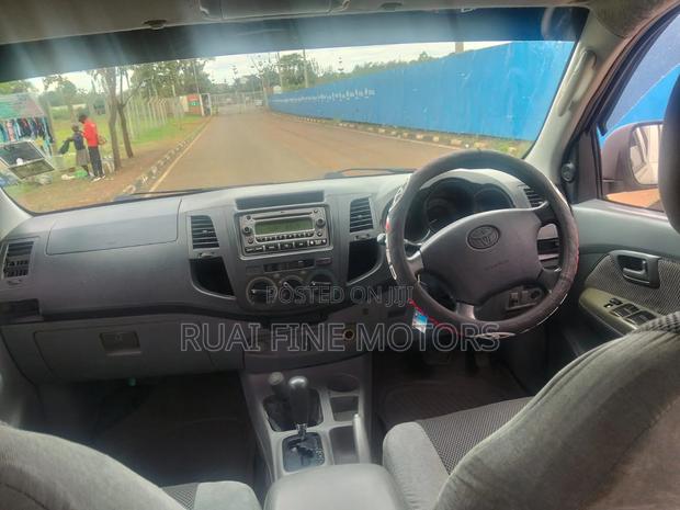 Toyota Hilux 2.5 Cab 2005 Silver