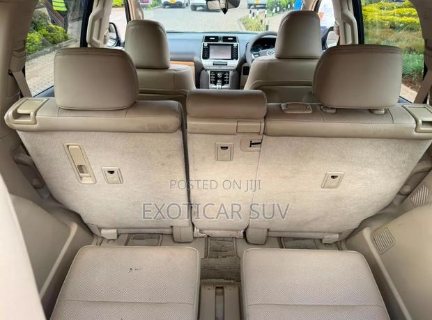 Toyota Land Cruiser Prado 2.8 2019 Gold