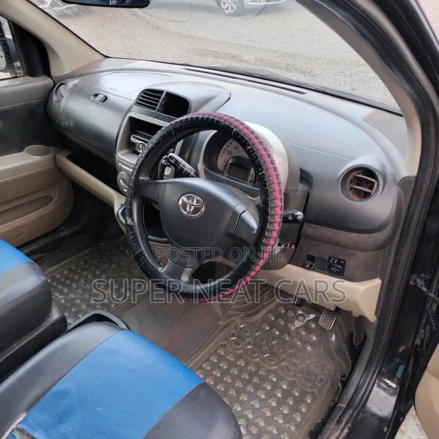 Toyota Passo 2008 Black