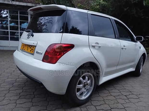 Toyota IST 2005 White