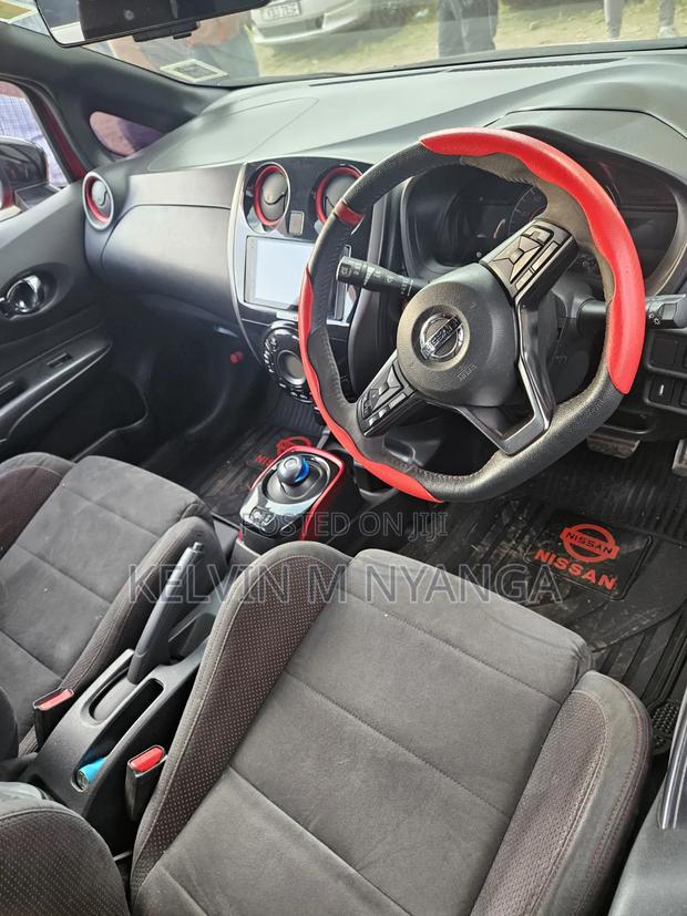 Nissan Note 2018 Red
