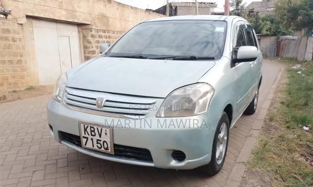 Toyota Raum 2006 Blue