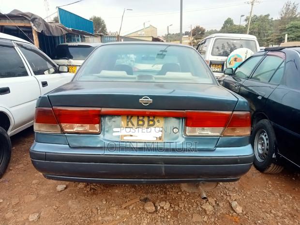 Nissan Sunny 1998 Blue