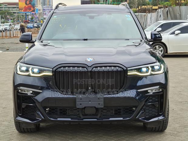 BMW X7 2020 Blue