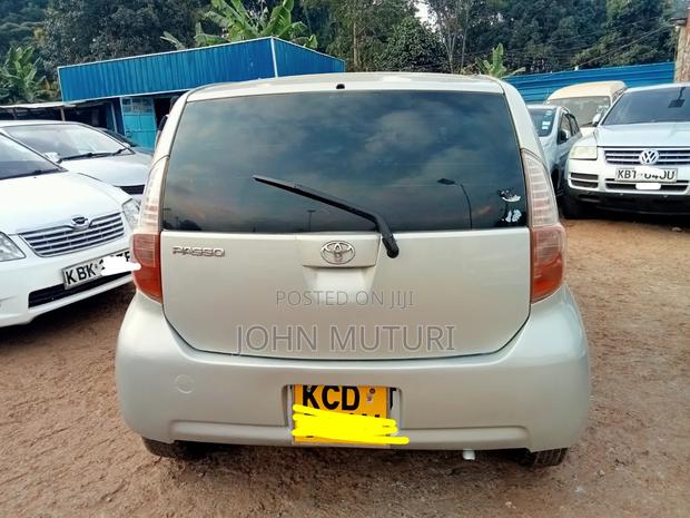Toyota Passo 2008 Gray