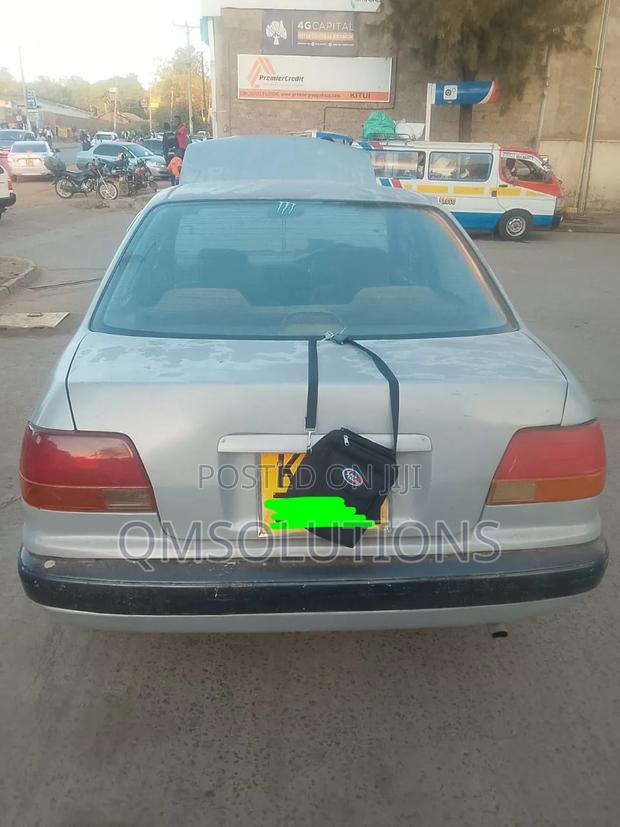 Toyota Corolla 1998 Silver