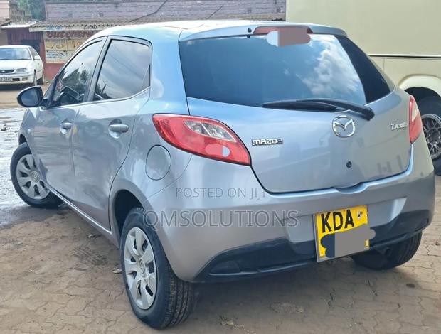 Mazda Demio 2013 Silver