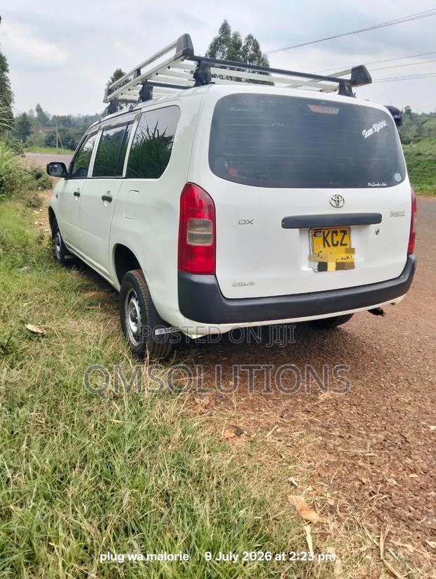 Toyota Probox 2013 White