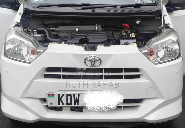 Toyota Pixis Epoch 2019 Off white
