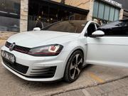 Volkswagen Golf 2016 White for sale