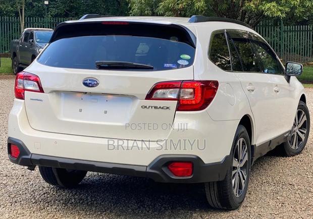 Subaru Outback 2020 White