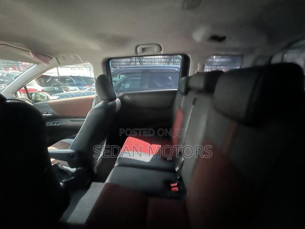 Toyota Sienta 2019 Beige