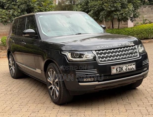 Land Rover Range Rover Vogue 2015 Black