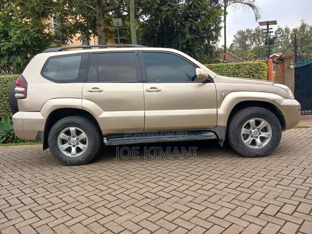 Toyota Land Cruiser Prado 2008 Gold