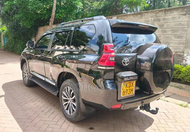 Toyota Land Cruiser 2016