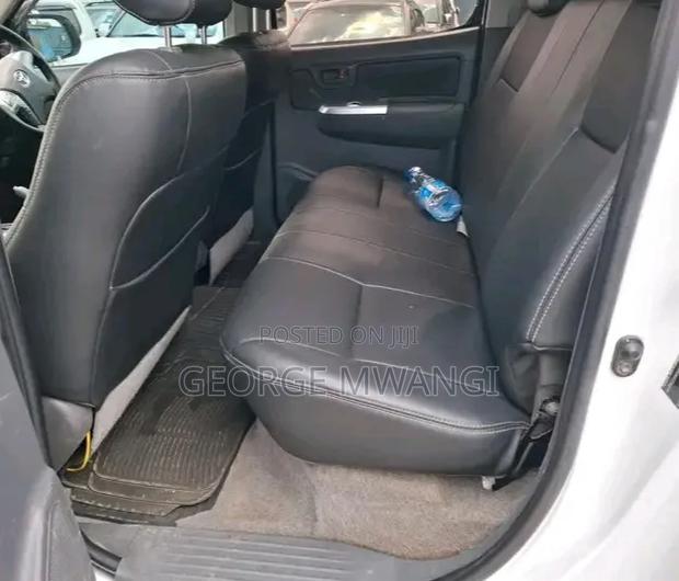 Toyota Hilux 2015 White
