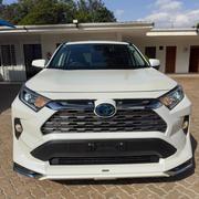 Toyota RAV4 2019 White for sale