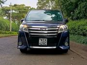Toyota Noah 2014 Blue for sale